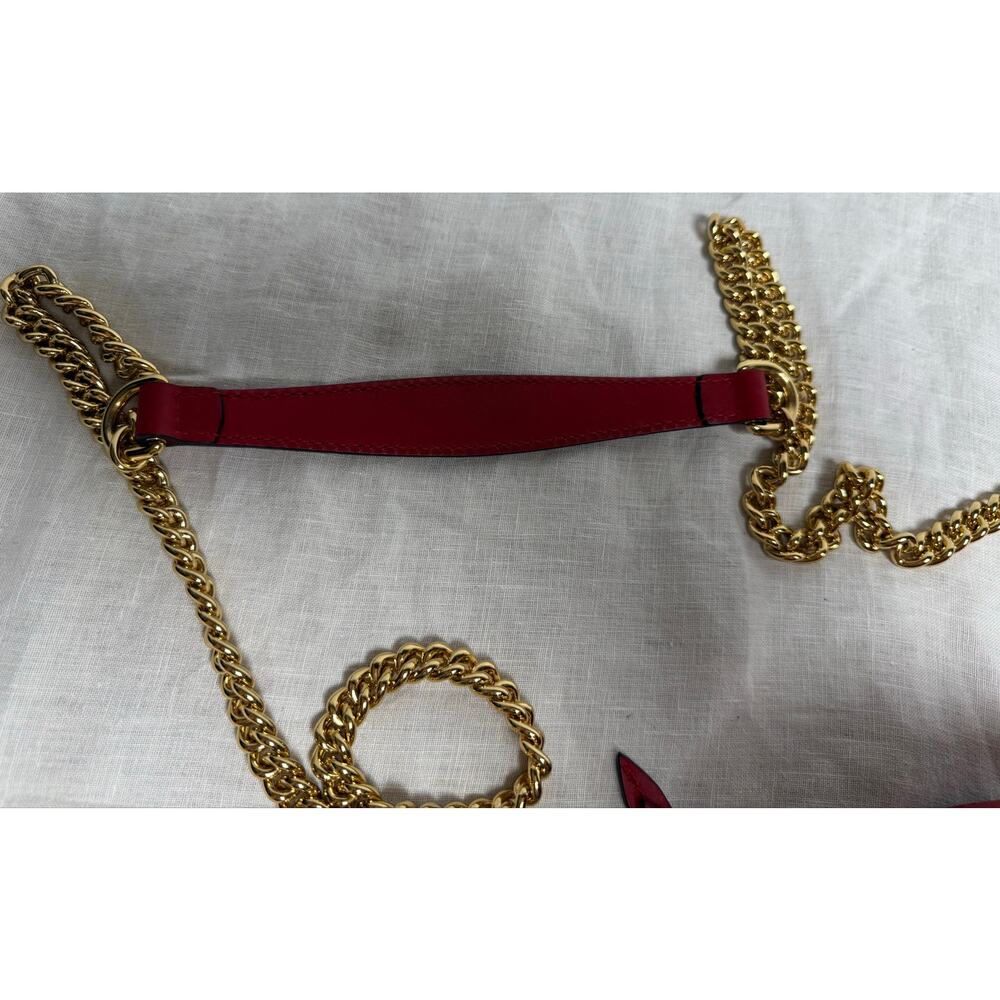 Gucci GG Supreme Mini Chain Crossbody Camera Bag - Hibiscus Red, Beige & Navy - Picture 11 of 15